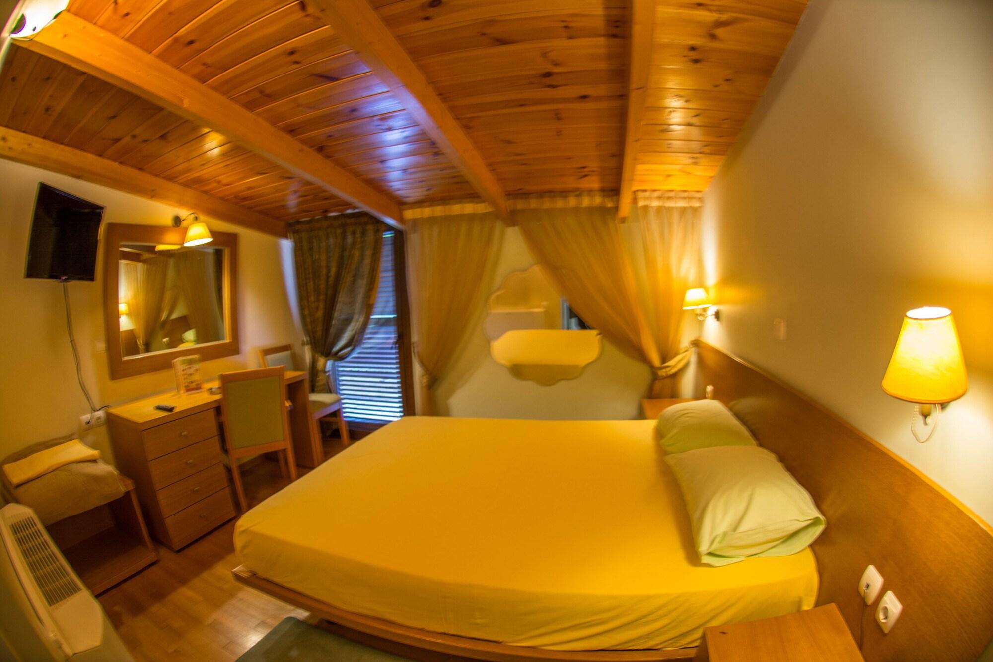 Hotel Chris Ateny Zewnętrze zdjęcie